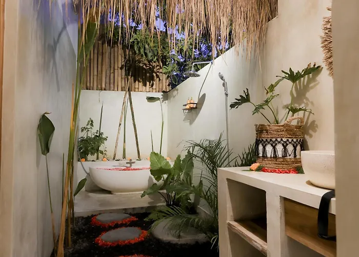 Anana Private Nusa Penida Villa Ceningan Island